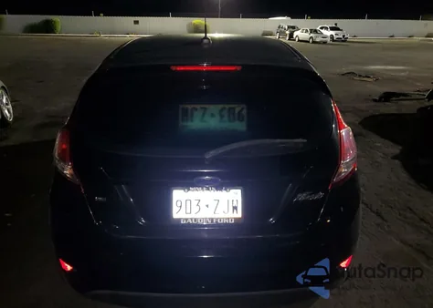 2018 Ford Fiesta Se z USA, uszkodzony, nr VIN 3FADP4EJ9JM140591